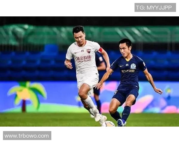 更衣室中场训话的艺术与技巧如何激励球队士气提升比赛表现